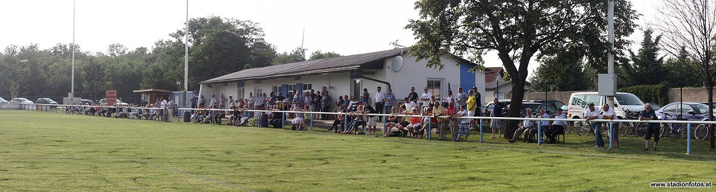 2014_07_27_Panorama_Neudorf_03.jpg