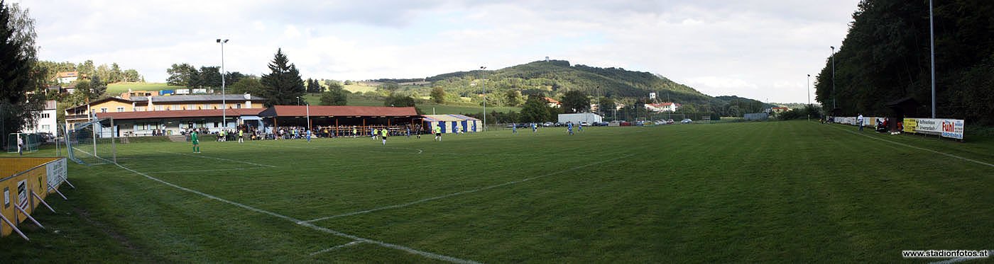 2012_09_16_Schwarzenbach_Panorama2_klein.jpg