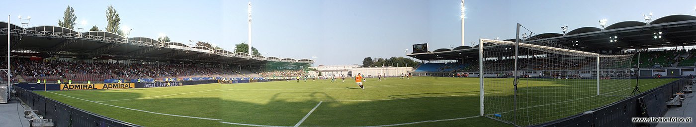 2013_07_14_Linz_Stadion_Panorama_10_klei