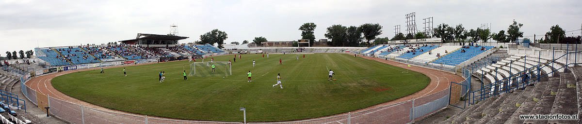 2012_05_13_Slatina_Panorama3_klein.jpg