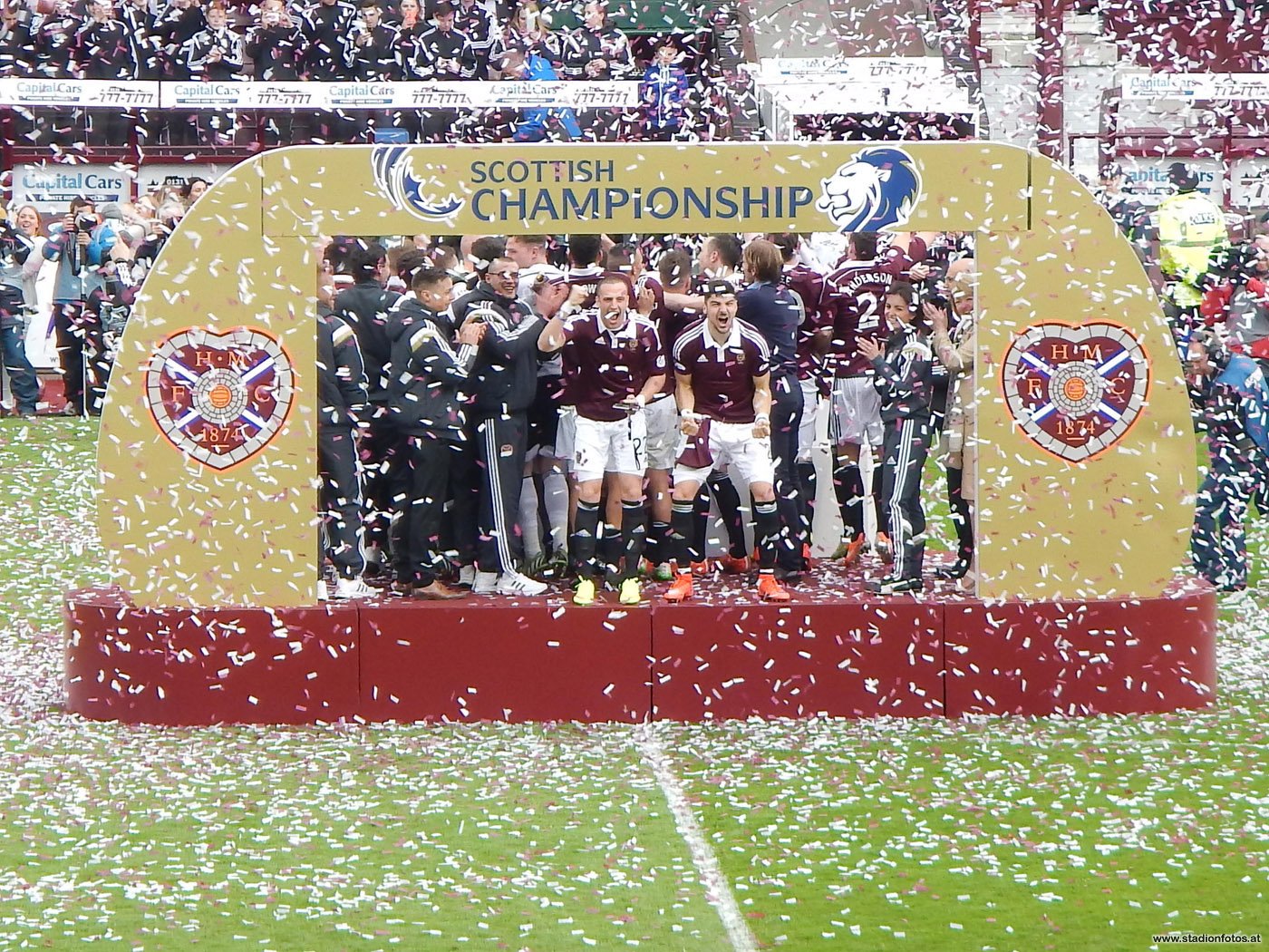 2015_05_02_Panorama_HeartsFC_14.jpg