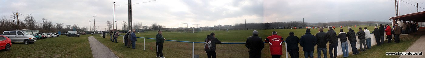 2012_11_24_Gyoerszemere_Panorama2_klein.jpg